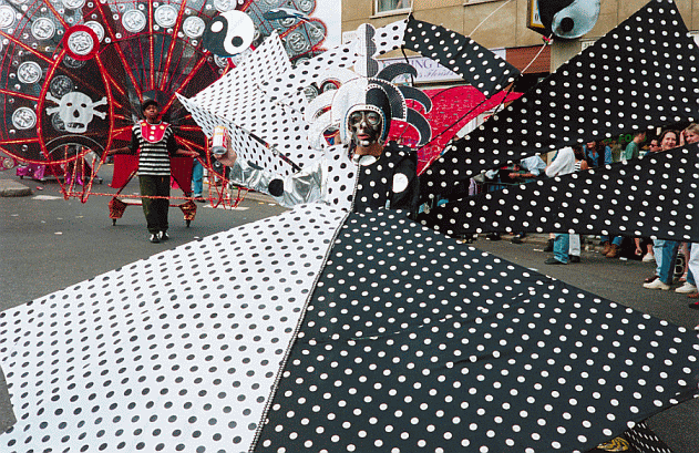 Store karnevals kostumer